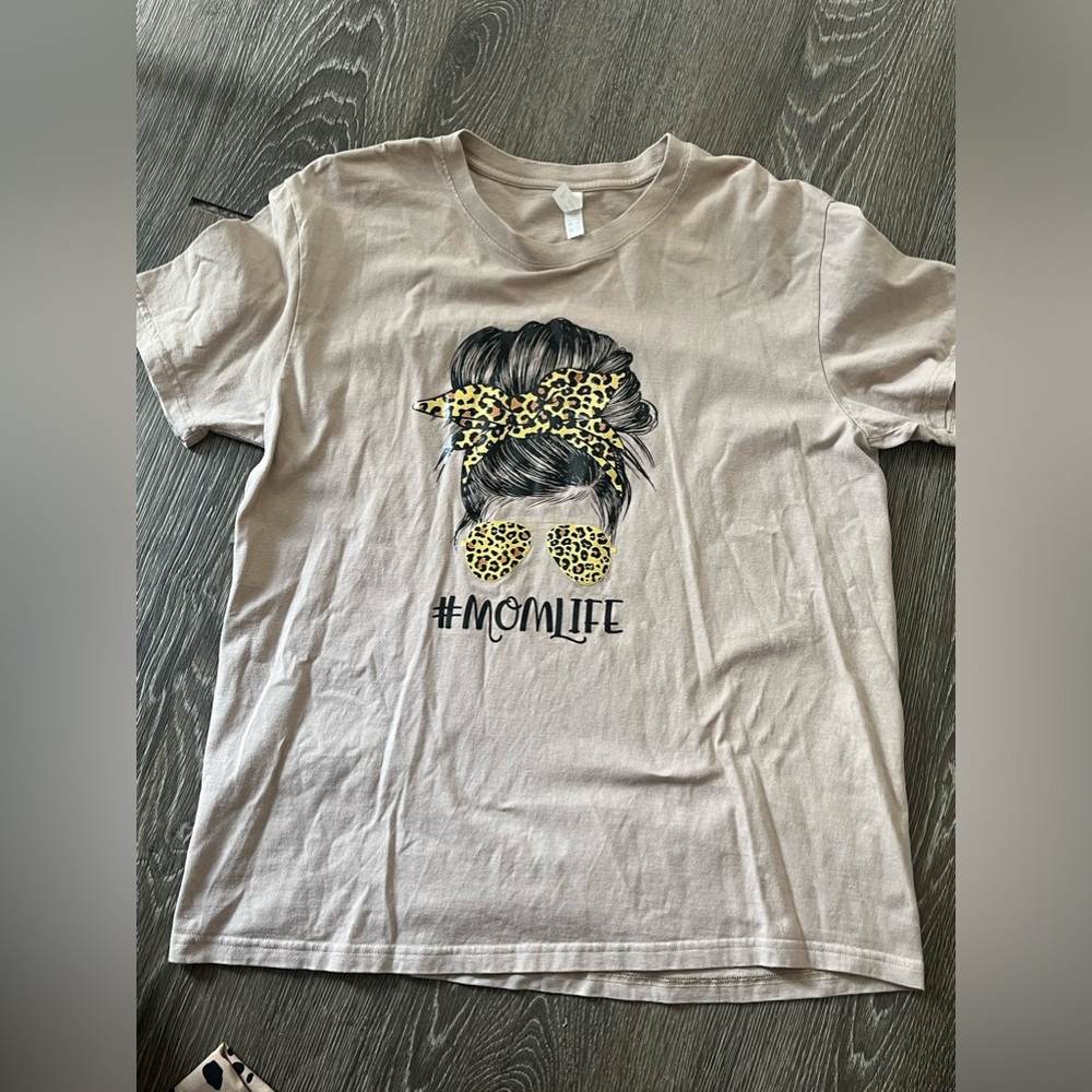 Mom Life Shirt XL